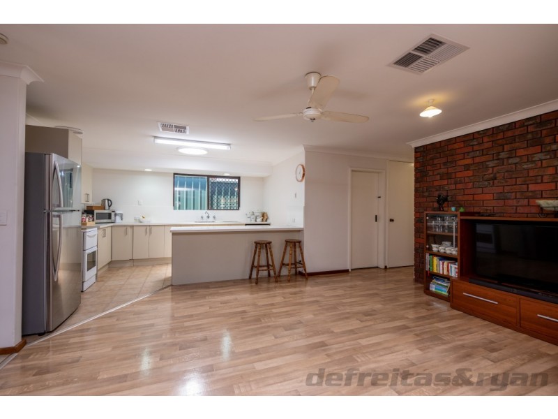 24 Skiff Way, Heathridge WA 6027