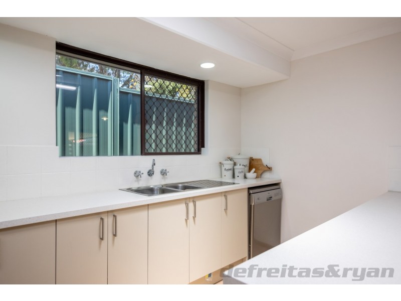 24 Skiff Way, Heathridge WA 6027