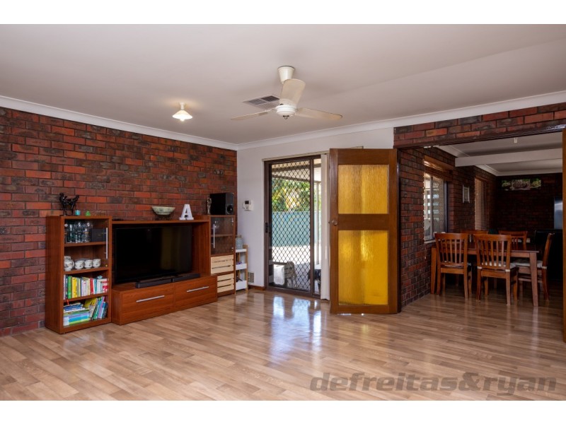 24 Skiff Way, Heathridge WA 6027