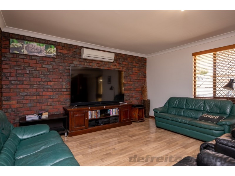 24 Skiff Way, Heathridge WA 6027