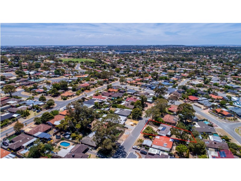 24 Skiff Way, Heathridge WA 6027