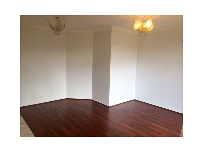 9 Carlsbad Court, Ballajura WA 6066