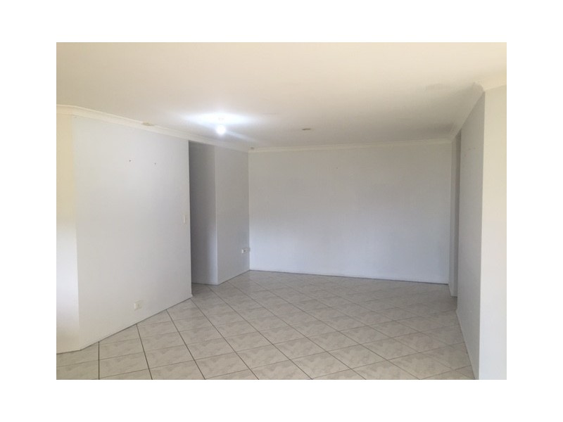 9 Carlsbad Court, Ballajura WA 6066