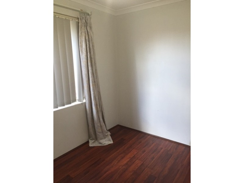 9 Carlsbad Court, Ballajura WA 6066