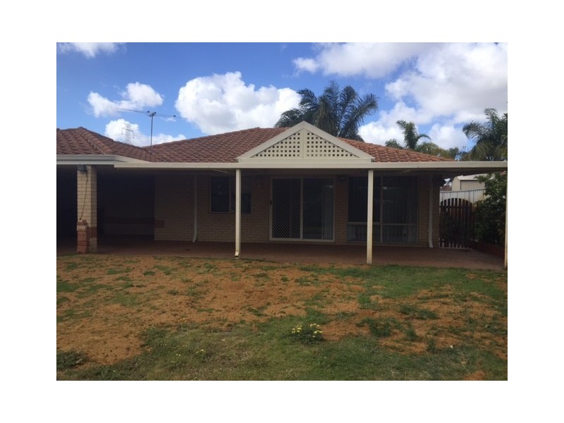 9 Carlsbad Court, Ballajura WA 6066