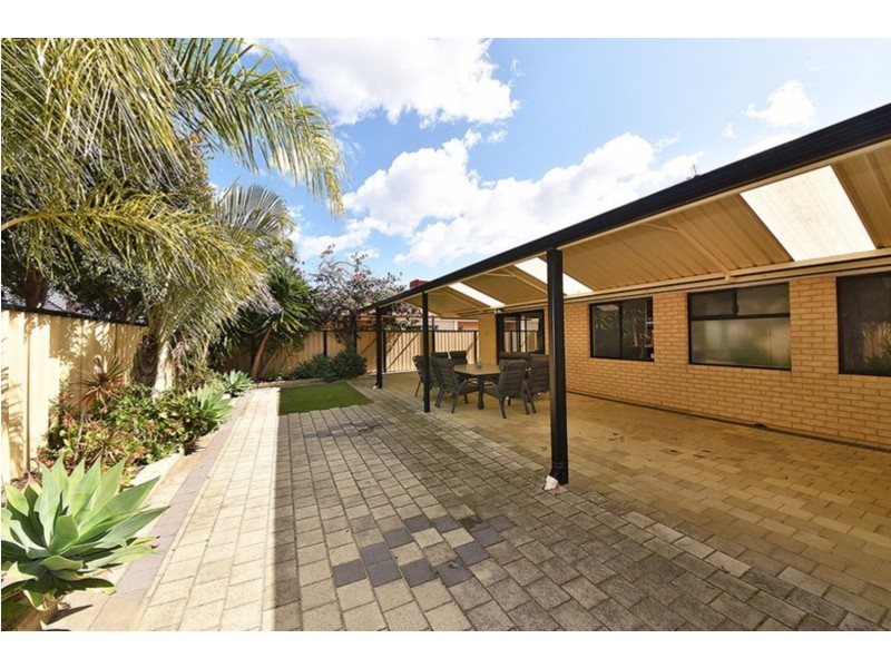 136 Dundebar Road, Wanneroo WA 6065