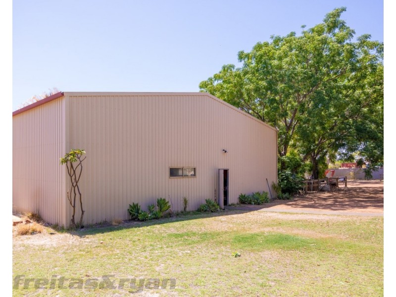 18 Louise Place, Gnangara WA 6077