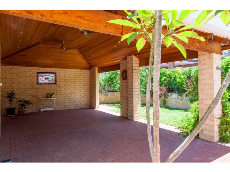 182 Scenic Drive, Wanneroo WA 6065