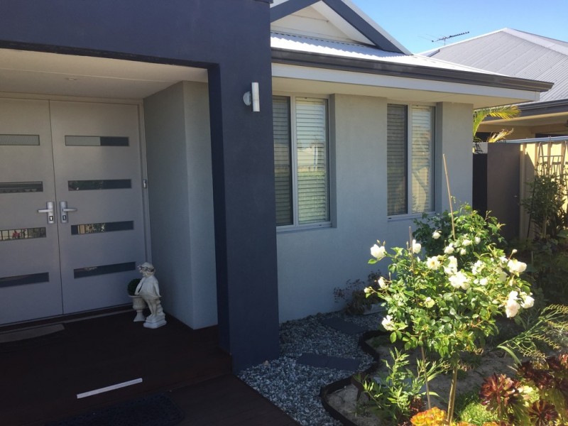 19 Jaeger Bend, Tapping WA 6065