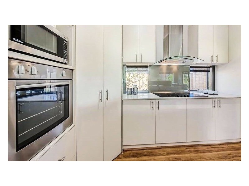 19 Jaeger Bend, Tapping WA 6065