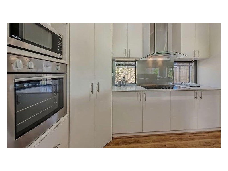 19 Jaeger Bend, Tapping WA 6065