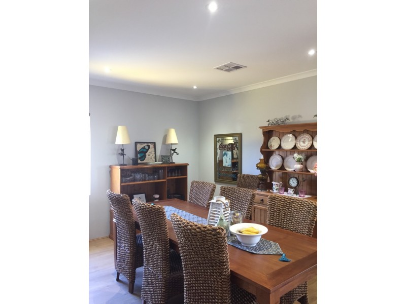 19 Jaeger Bend, Tapping WA 6065