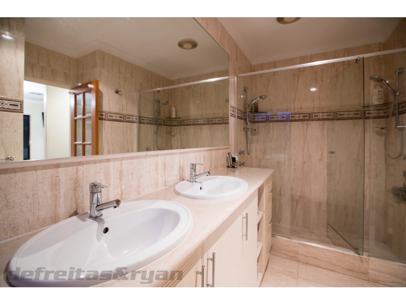 62 Abbotswood Drive, Landsdale WA 6065