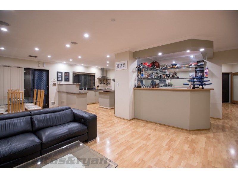 62 Abbotswood Drive, Landsdale WA 6065