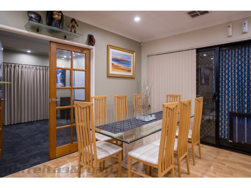 62 Abbotswood Drive, Landsdale WA 6065