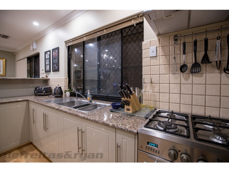 62 Abbotswood Drive, Landsdale WA 6065