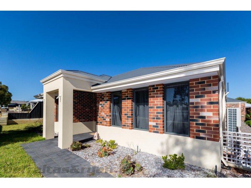 4 Artisan Road, Yanchep WA 6035