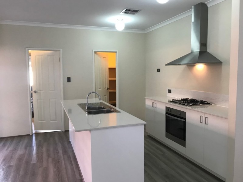 32 Missingham Avenue, Alkimos WA 6038