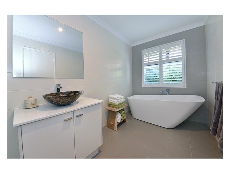 8 Malia Ramble, Alkimos WA 6038