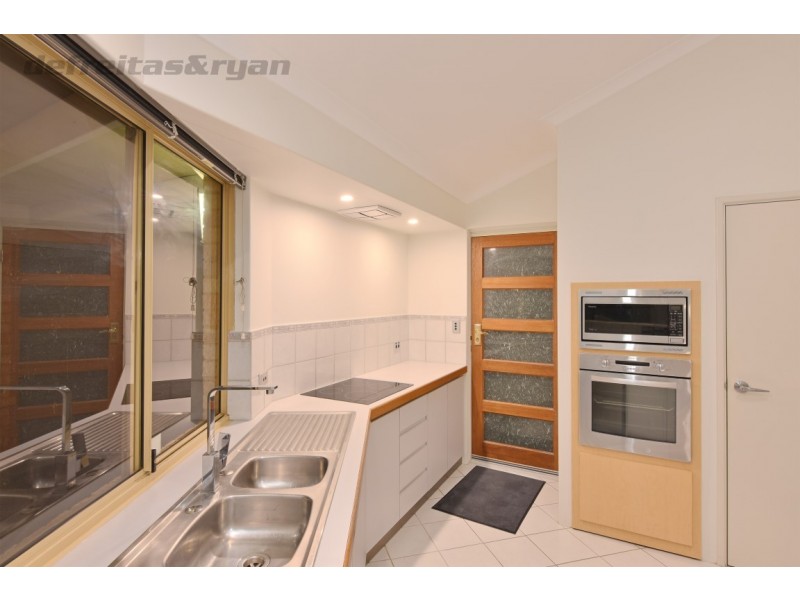 16 Lind Court, Quinns Rocks WA 6030