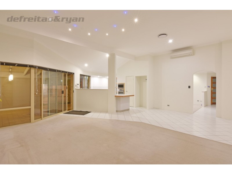 16 Lind Court, Quinns Rocks WA 6030