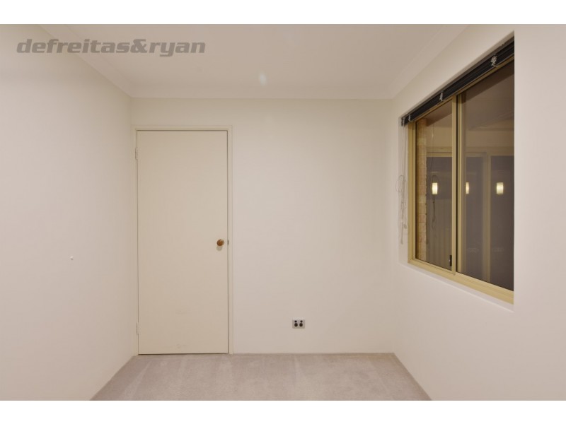 16 Lind Court, Quinns Rocks WA 6030