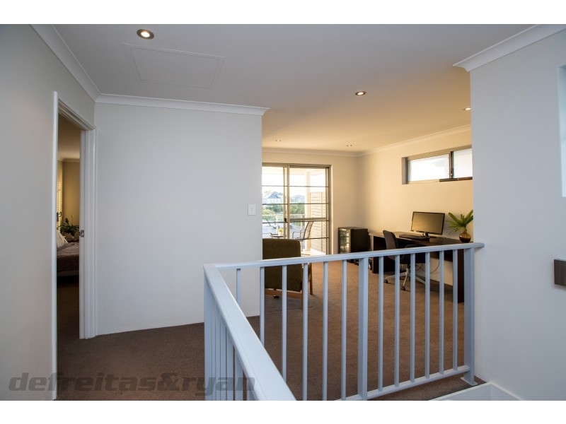 4 Bengello Place, Burns Beach WA 6028
