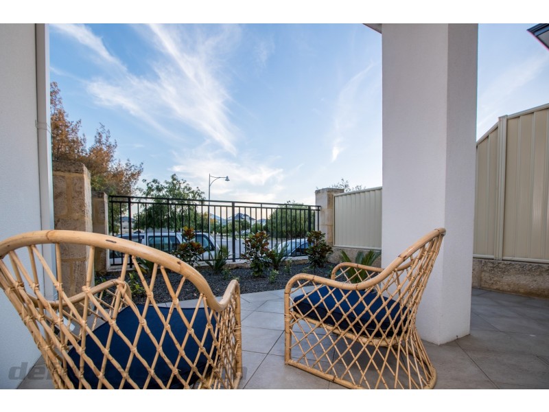 4 Bengello Place, Burns Beach WA 6028