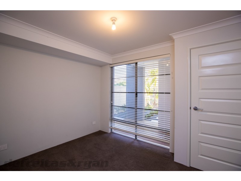 4 Bengello Place, Burns Beach WA 6028