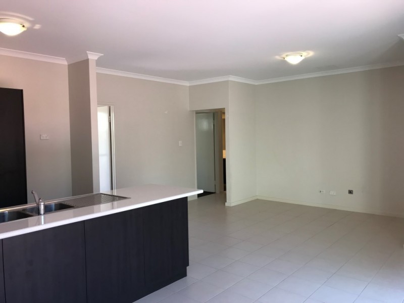 5B Findon Crescent, Westminster WA 6061