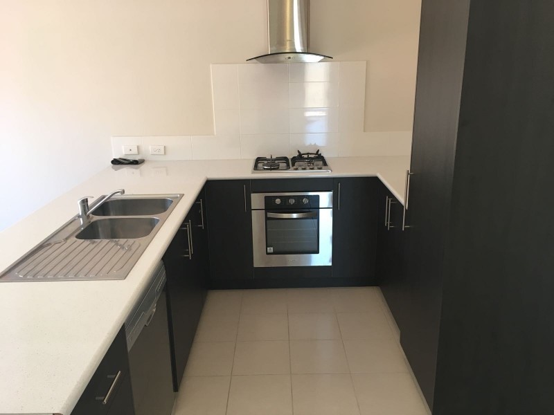 5B Findon Crescent, Westminster WA 6061