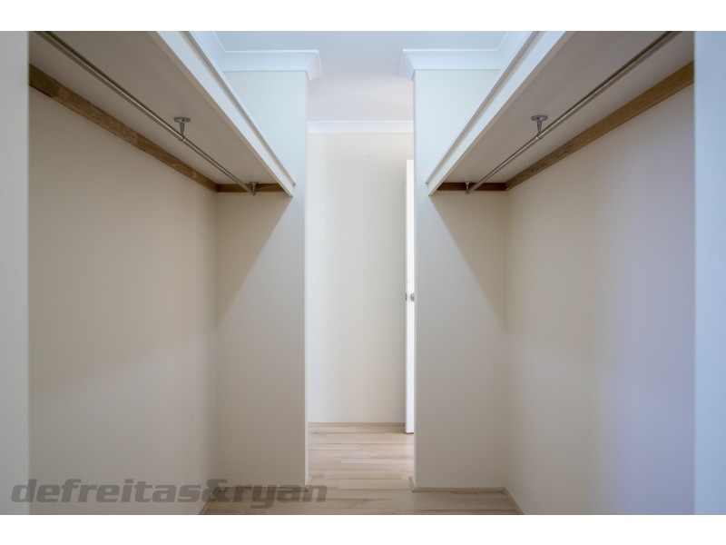 34 Leschenault Loop, Banksia Grove WA 6031