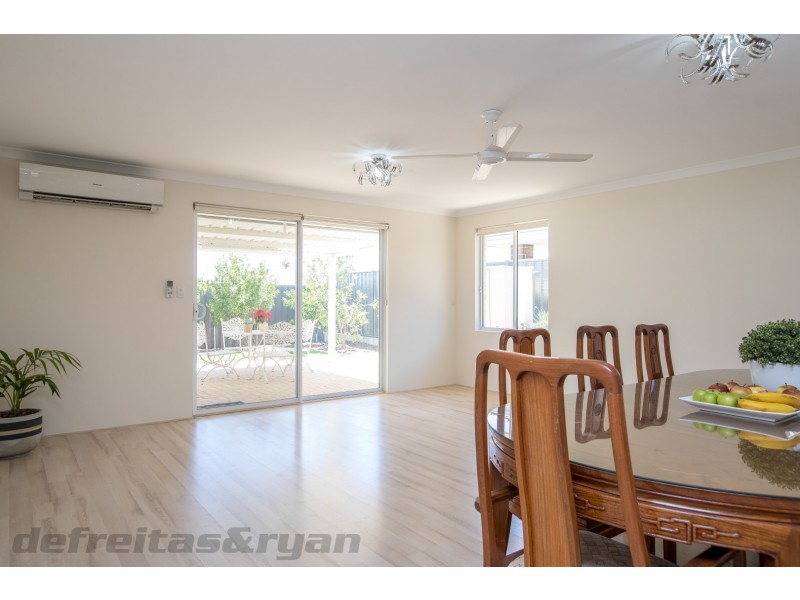 34 Leschenault Loop, Banksia Grove WA 6031