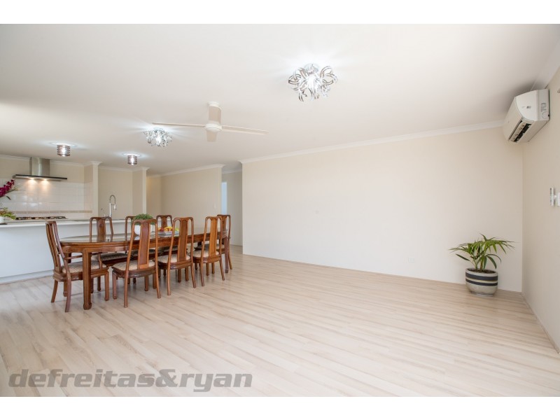 34 Leschenault Loop, Banksia Grove WA 6031