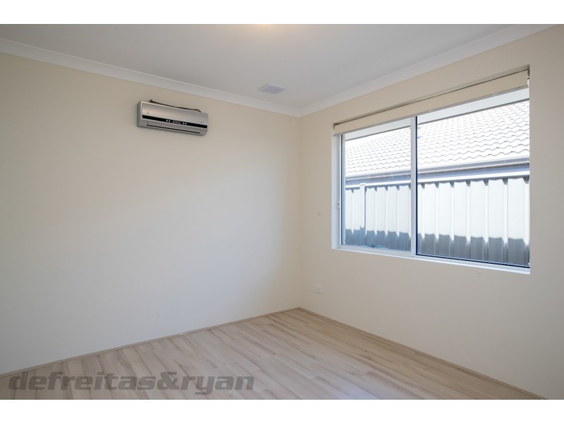 34 Leschenault Loop, Banksia Grove WA 6031