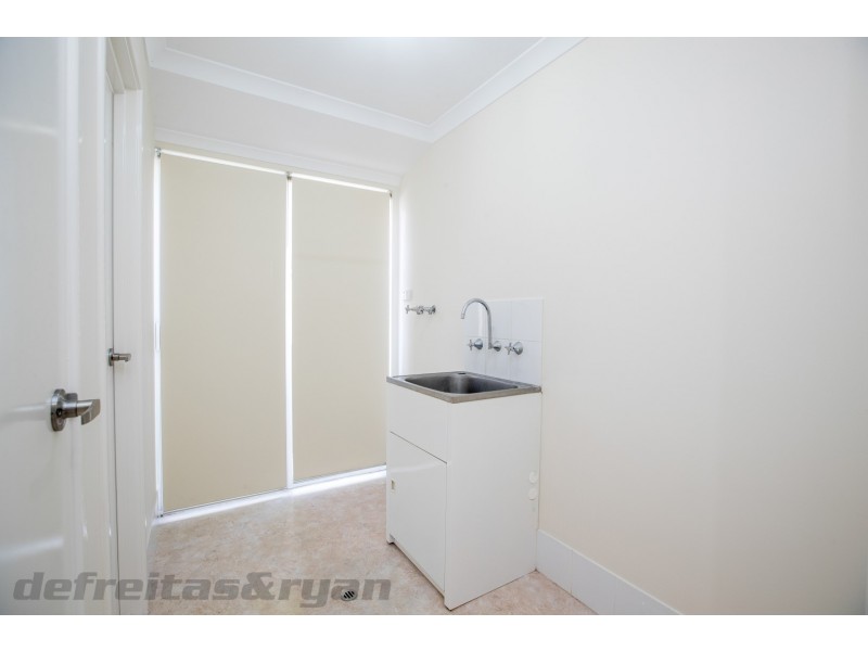 34 Leschenault Loop, Banksia Grove WA 6031