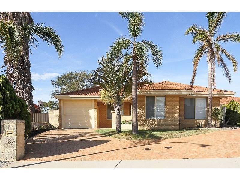 8a Earl Court, Merriwa WA 6030