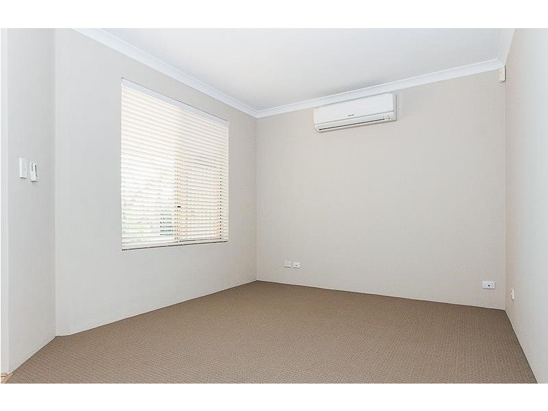 8a Earl Court, Merriwa WA 6030