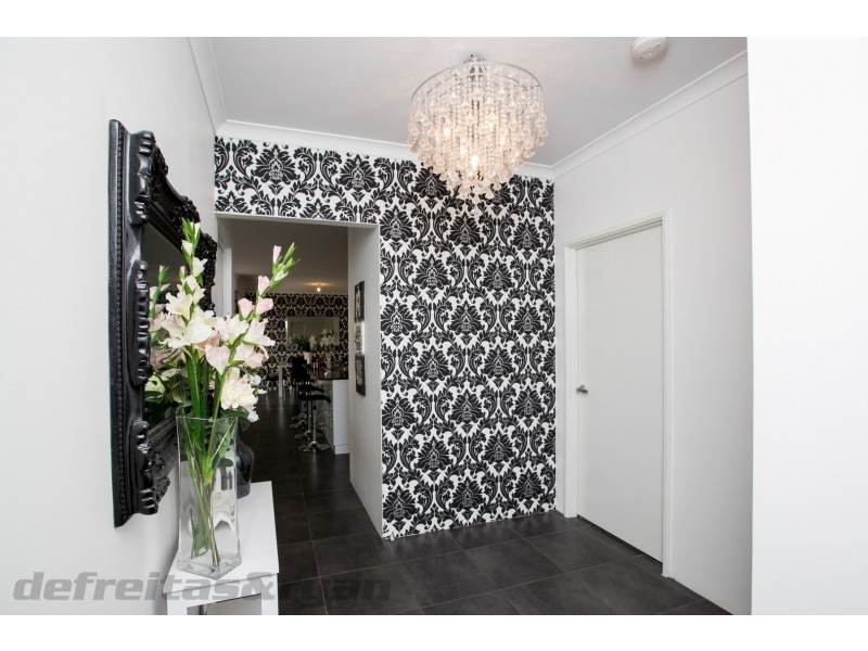 5 Semerwater Crescent, Aveley WA 6069