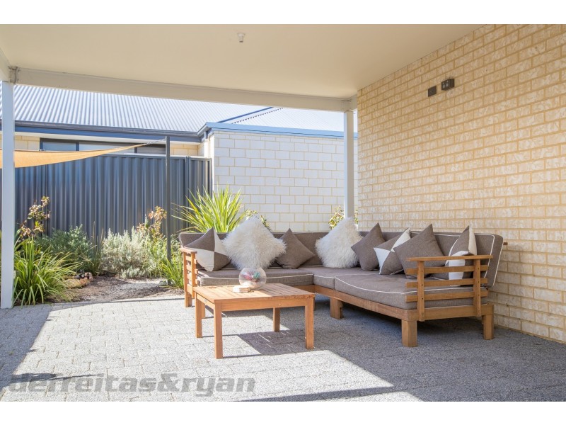 5 Semerwater Crescent, Aveley WA 6069