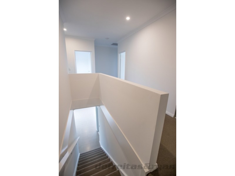 24 Emily Loop, Madeley WA 6065