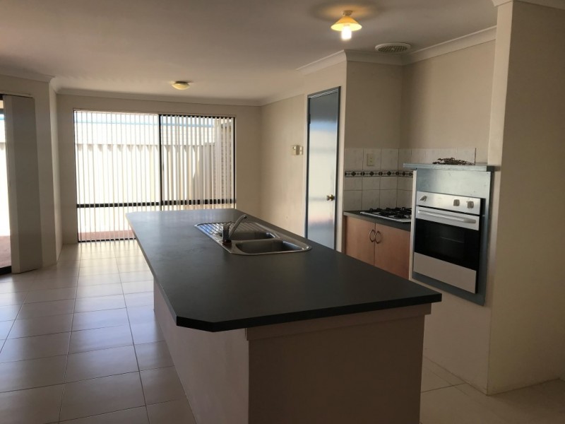 11 Pembury Way, Butler WA 6036