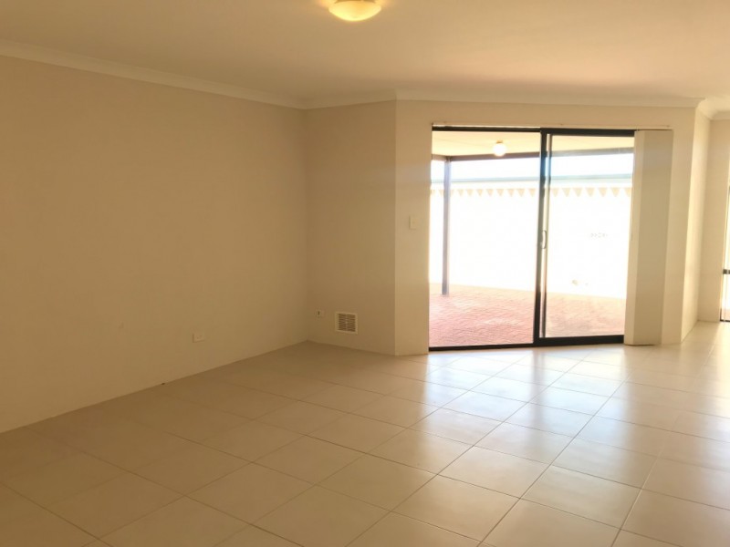 11 Pembury Way, Butler WA 6036