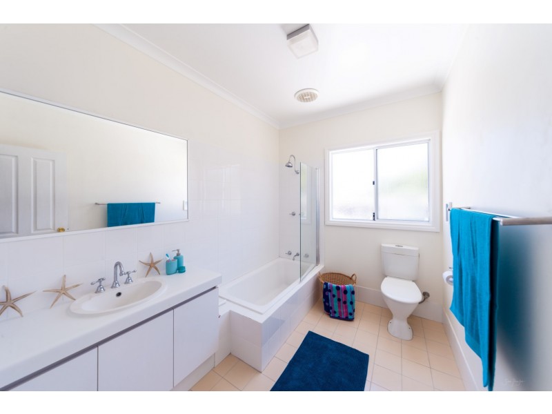 182 Scenic Drive, Wanneroo WA 6065