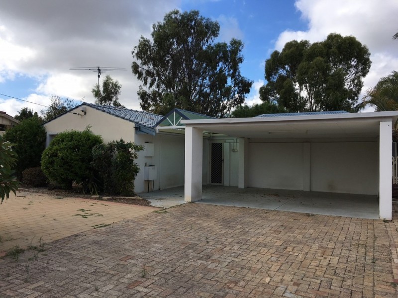 34 Elliot Road, Hocking WA 6065