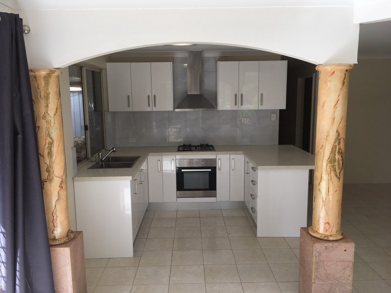 34 Elliot Road, Hocking WA 6065