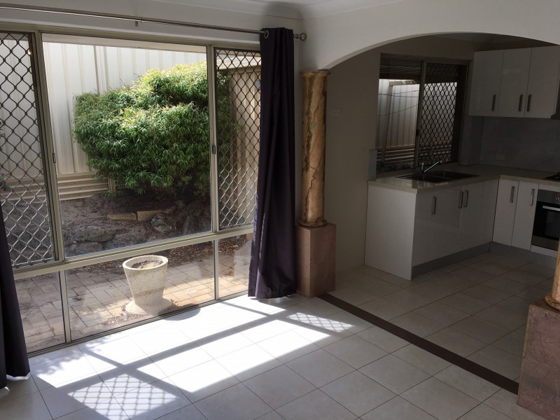 34 Elliot Road, Hocking WA 6065