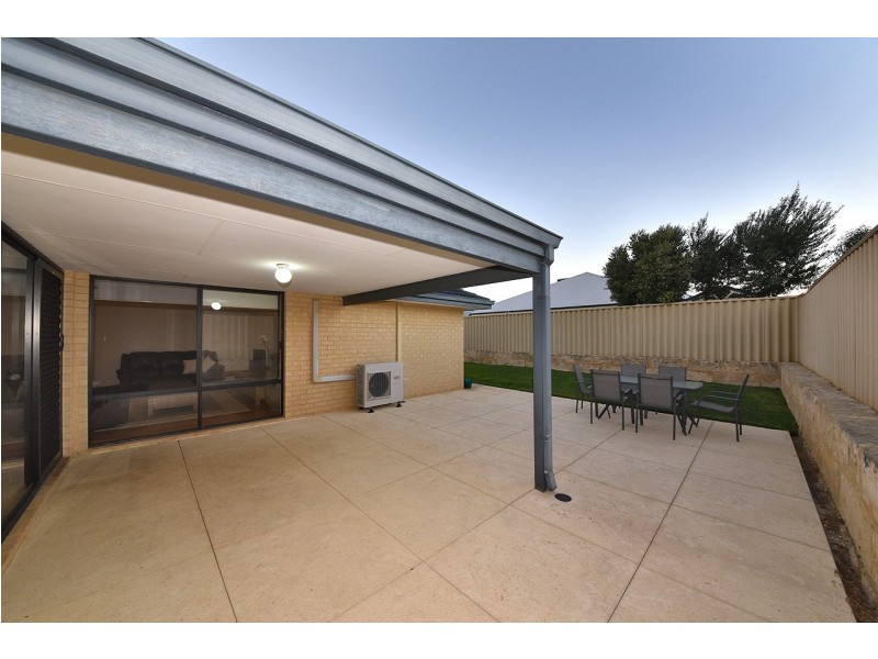 89 Camborne Parkway, Butler WA 6036