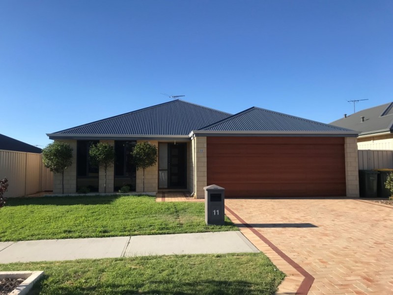 11 Arniston Way, Darch WA 6065