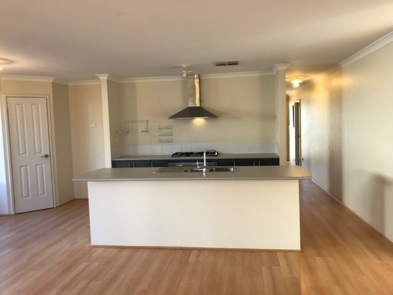 11 Arniston Way, Darch WA 6065